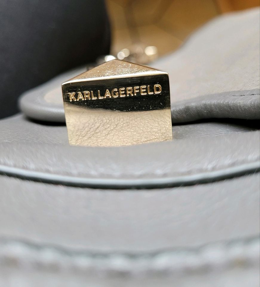 Handtasche Tasche von Karl Lagerfeld grau Leder Echtleder in Sulzbach (Saar)