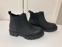 Caprice NEU Leder Stiefel Boots schwarz 37 Thüringen - Meiningen Vorschau
