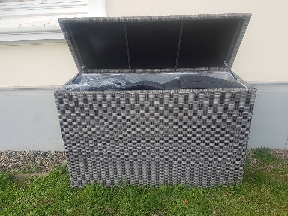 Destiny Kissenbox in grau-meliert Polyrattan in Hollern-Twielenfleth