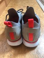 Schöne Nike Sneaker Mesh in grau pink Gr 40 Leipzig - Lindenthal Vorschau