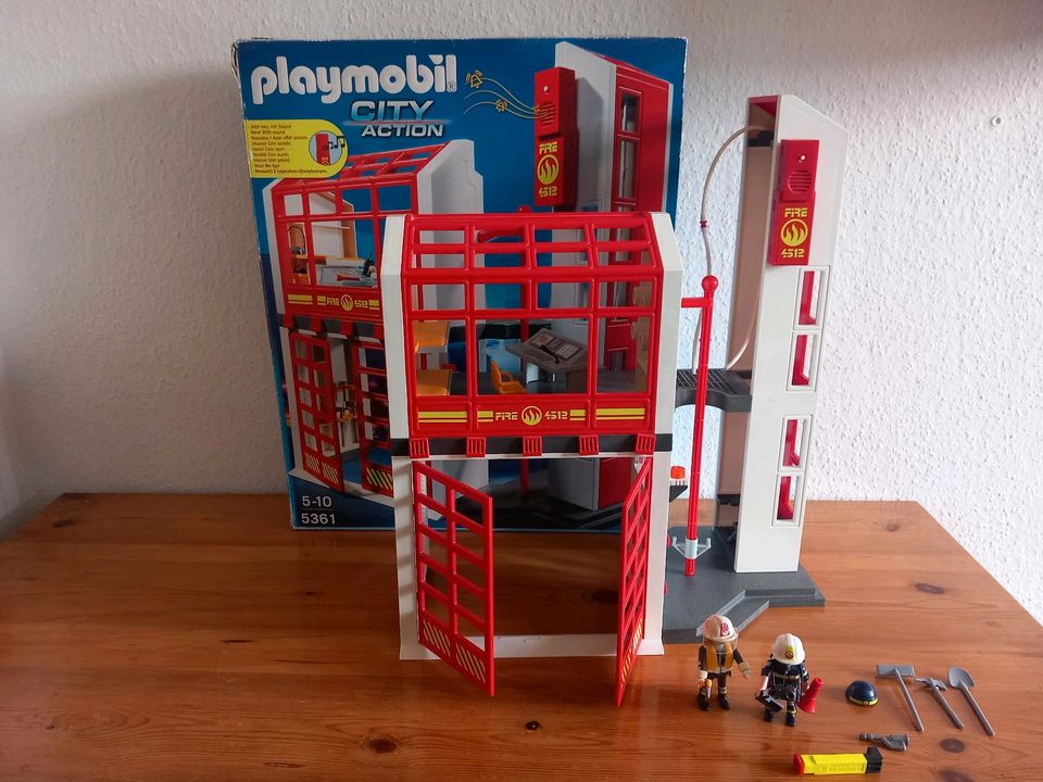 Feuerwehr Wache Feuerwache Playmobil 5361 in Berlin