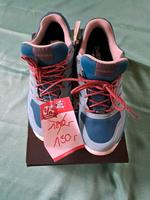 Lowa Damen Wanderschuhe  GORGON  GTX Ws Gr.39  NEU Bayern - Gachenbach Vorschau