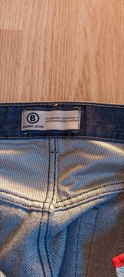 BOGNER Herrenjeans gr 102 Top in Dortmund