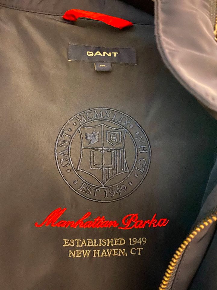 Gant Manhattan Parka Jacket Farbe Blau Gr. XL in Hamburg