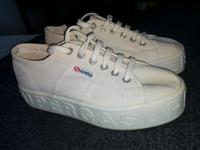 Superga Sneaker Turnschuhe all white Größe 39 Sachsen-Anhalt - Stendal Vorschau