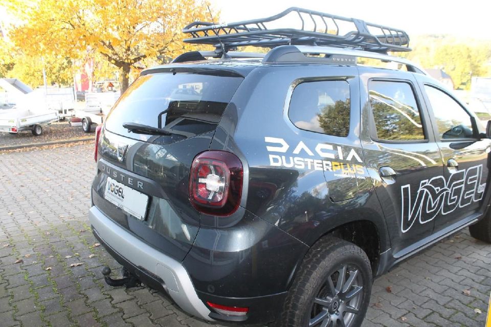 Dacia Duster 4*4 in Strahwalde
