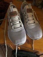Bench Sneaker Turnschuhe neu Gr 37 hellgrau Sachsen - Schildau Vorschau