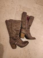 Schicke, braune S. Oliver Stiefel, Gr. 40, wie neu München - Hadern Vorschau