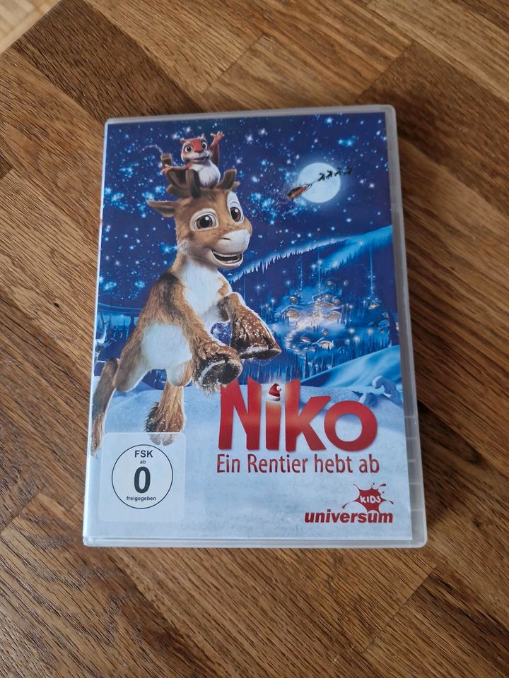 Niko Ein Rentier hebt ab in Rheinbreitbach