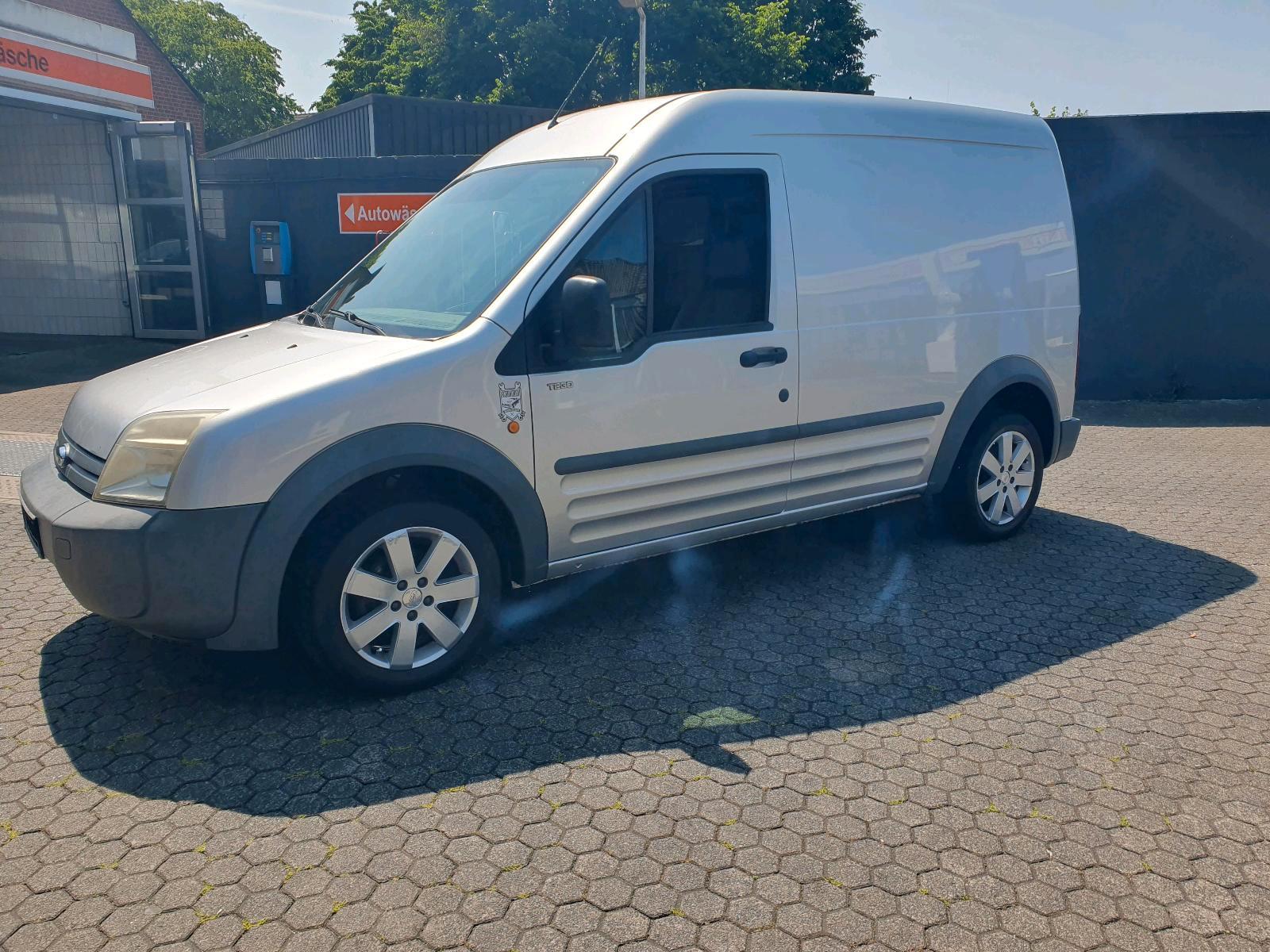 Abbildung des Autos zum Verkaufen Ford.Tourn…