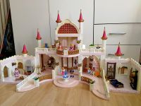 Großes Playmobil Schloss mit Anbauten und Zubehör Schleswig-Holstein - Neumünster Vorschau