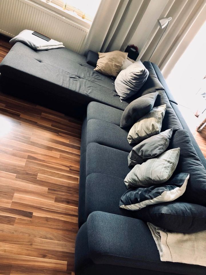 Sofa mit Schlaffunktion in Lemgo