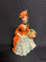 Goebel, Figur, Dame Blumenmädchen 20,5 cm hoch Niedersachsen - Wiefelstede Vorschau