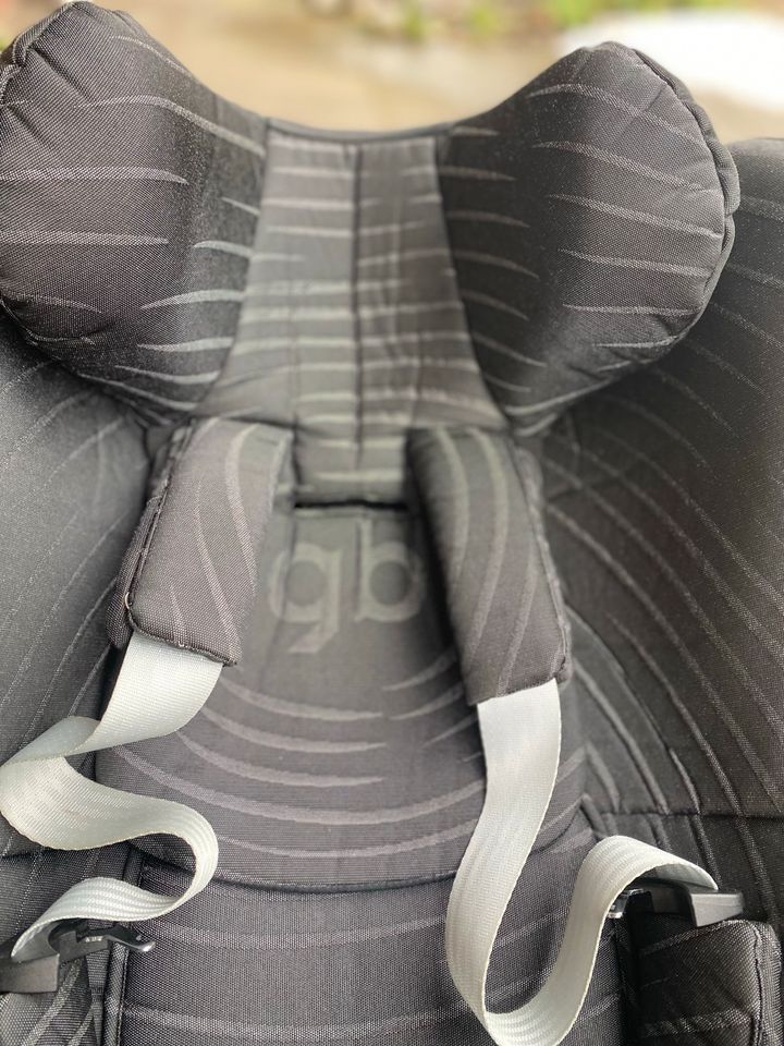 Goodbaby gb VAYA I-SIZE Auto Kindersitz, Drehbar ISOFIX Zwillinge in Berlin