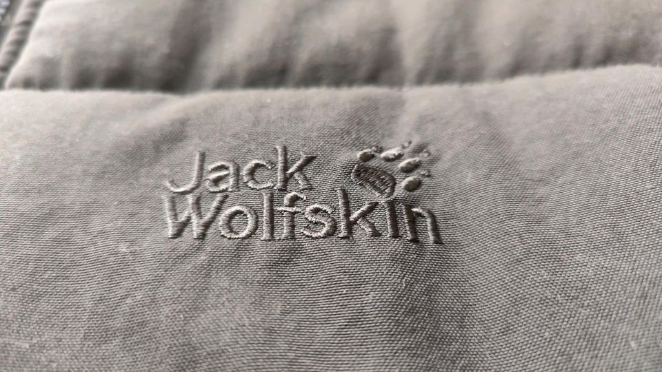 Jack Wolfskin Weste in Stuttgart