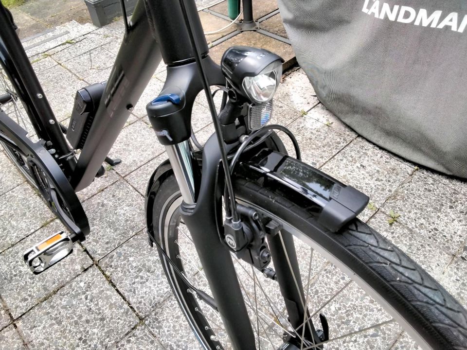 KTM Herrenfahrrad - RH 62 cm - neuwertig in Bremen