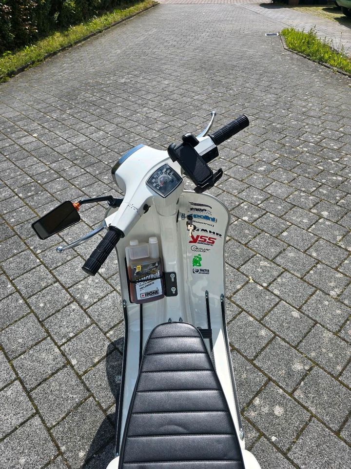 Piaggio Vespa 50 Special Roller Moped in Schwaigern