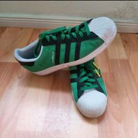 Biete Adidas Superstar Schuhen gr 44 Berlin - Neukölln Vorschau