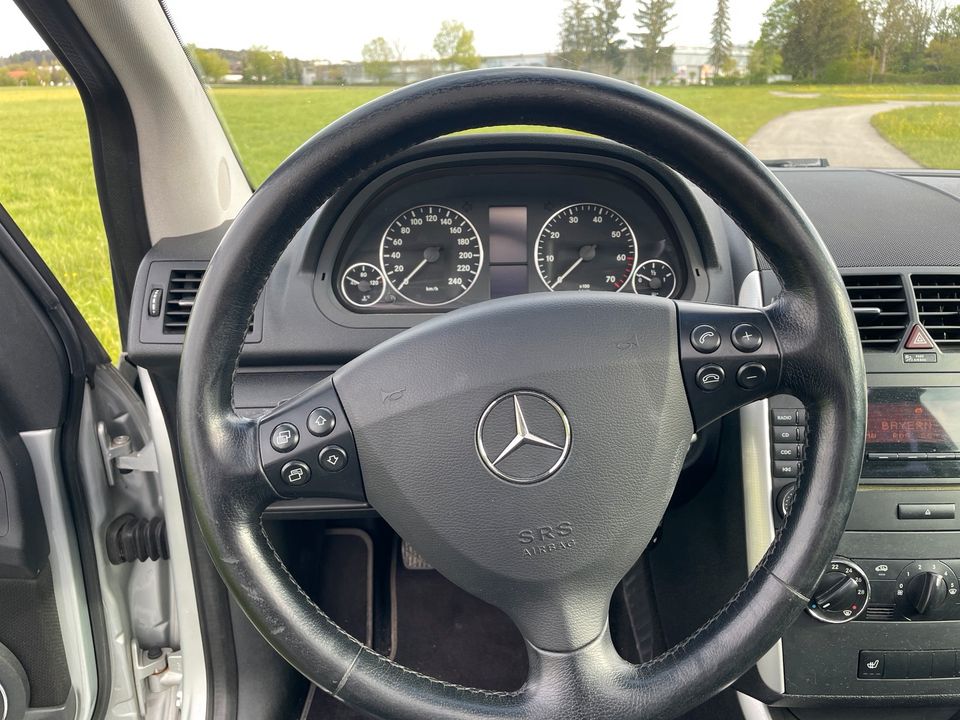 Mercedes-Benz A200 Avantgarde W169 8xBereift*Alu*Klima in Wolfratshausen