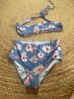 Bandeau Bikini mit Blumen und hochgeschnittenem Slip, L, Bergedorf - Hamburg Altengamme Vorschau