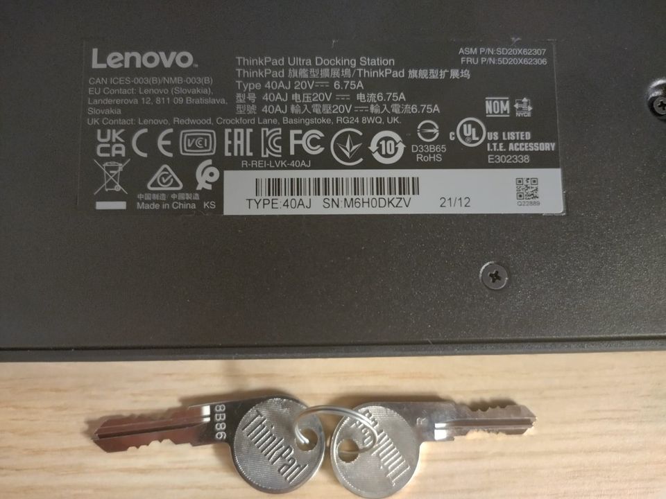 Lenovo 40AJ0135EU ThinkPad Ultra Docking Station inkl. 135W Netzt in Neuenhagen