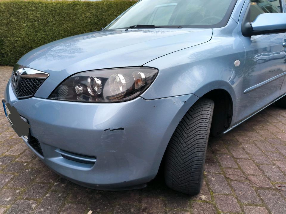 Mazda 2 Benzin wenig Kilometer Nur noch 1 Woche in Norderstedt