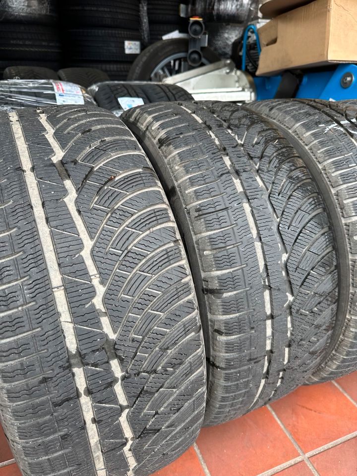 4x 245/45 R18 100V Michelin Winterreifen in Lohne (Oldenburg)