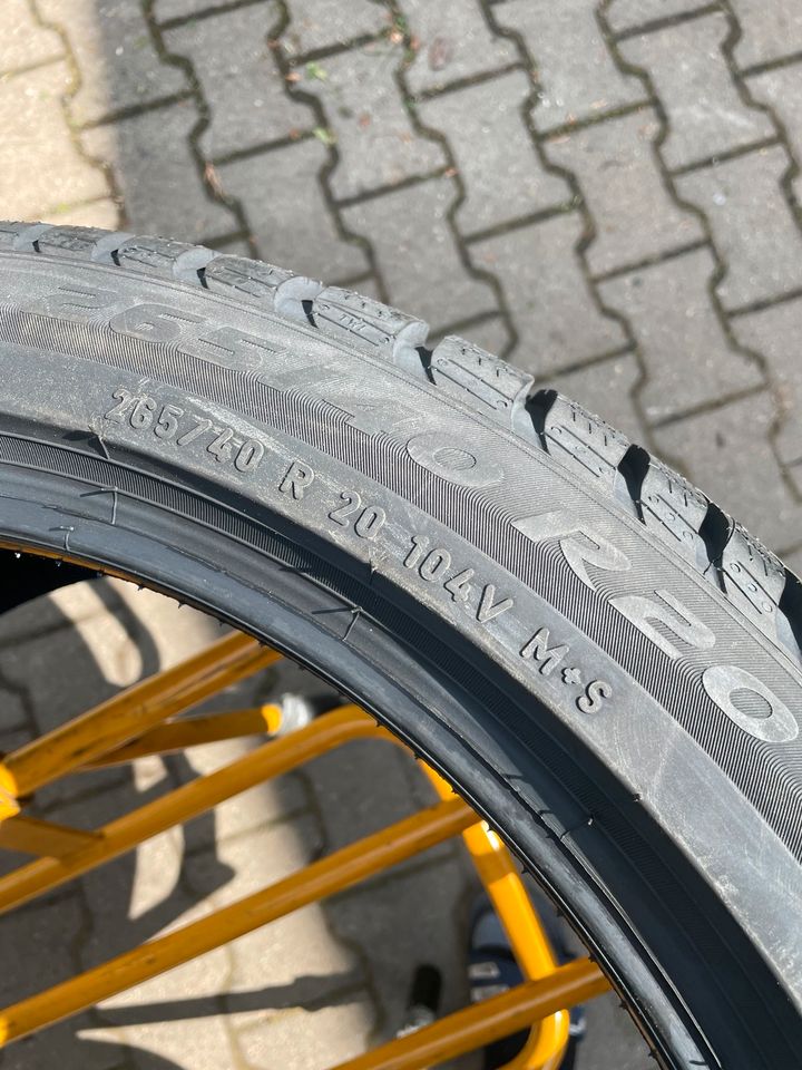 4 neue Winterreifen  Pirelli 265/40 R20 104V Sottozero 3 AO in Sömmerda