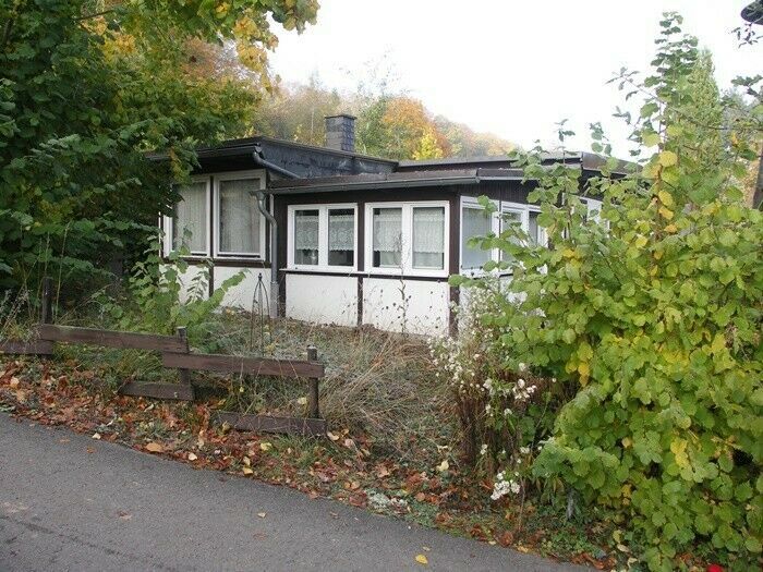 Wochenendhaus,Ferienhaus auf eigenem Grundstück zum Dauerwohnen in Herren-Sulzbach