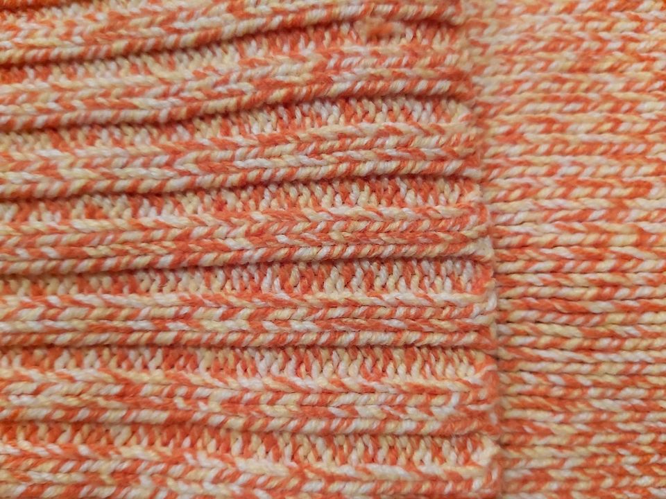 Strickjacke,, Orange "  Gr. 36/38 in Michelau i. OFr.