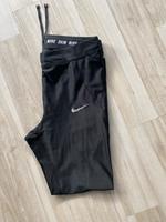 Sporthose Nike Gr. M schwarz Hessen - Bad Nauheim Vorschau