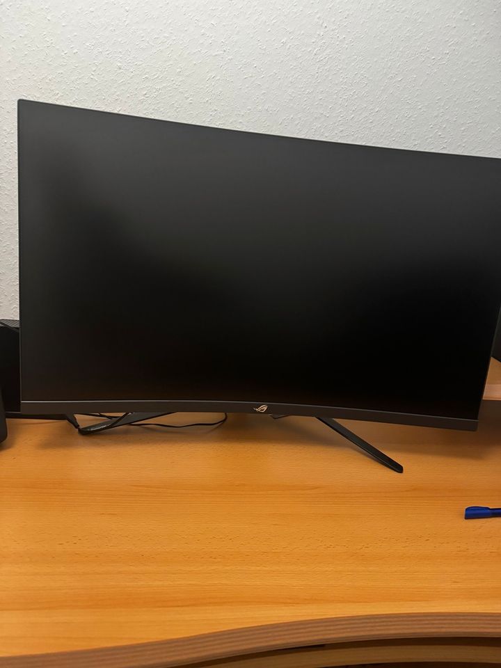Pc Monitor 32 Zoll Asus ROGSTRIX 144 Hz HDR in Manching