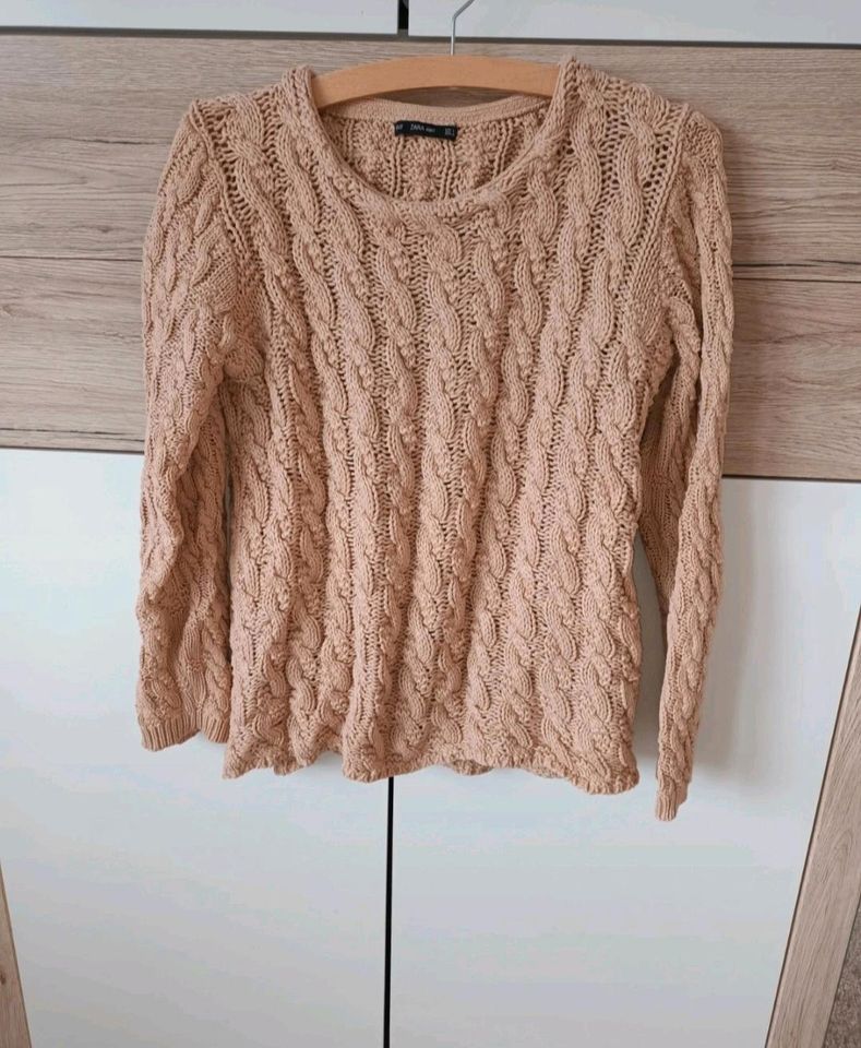 Pullover Zara in Extertal