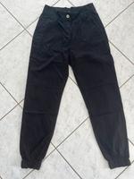 Bershka Jeans 34 schwarz Baden-Württemberg - Weil am Rhein Vorschau