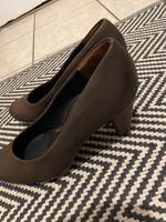 Damen Pumps Schuhe von Paul Green Größe 41 Hessen - Bad Camberg Vorschau