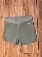 Puma x Pamela Reif Shorts kurze Hose grün S Bayern - Cham Vorschau