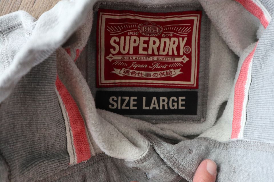 Superdry Pullover L grau in Weeze