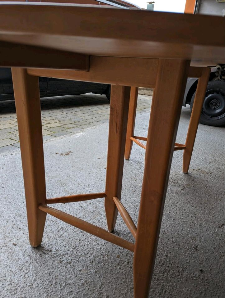 Tisch, Esstisch, Holztisch in Dettingen an der Erms