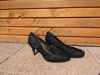 Damen Schuhe Pumps Absatzschuhe schwarz Tamaris 41 Hessen - Fulda Vorschau