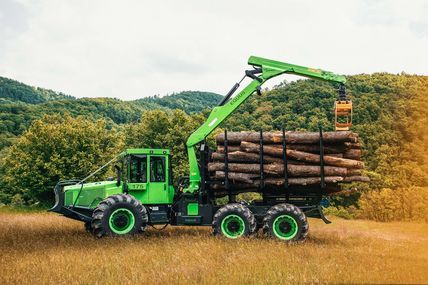 Reil & Eichinger Rückezug Forwarder EQUUS 6Rad 175N 6WDC in Nittenau