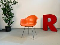 SUCHE: Vitra, Thonet, Fritz Hansen, Arne Jacobsen, Louis Poulsen Duisburg - Duisburg-Süd Vorschau