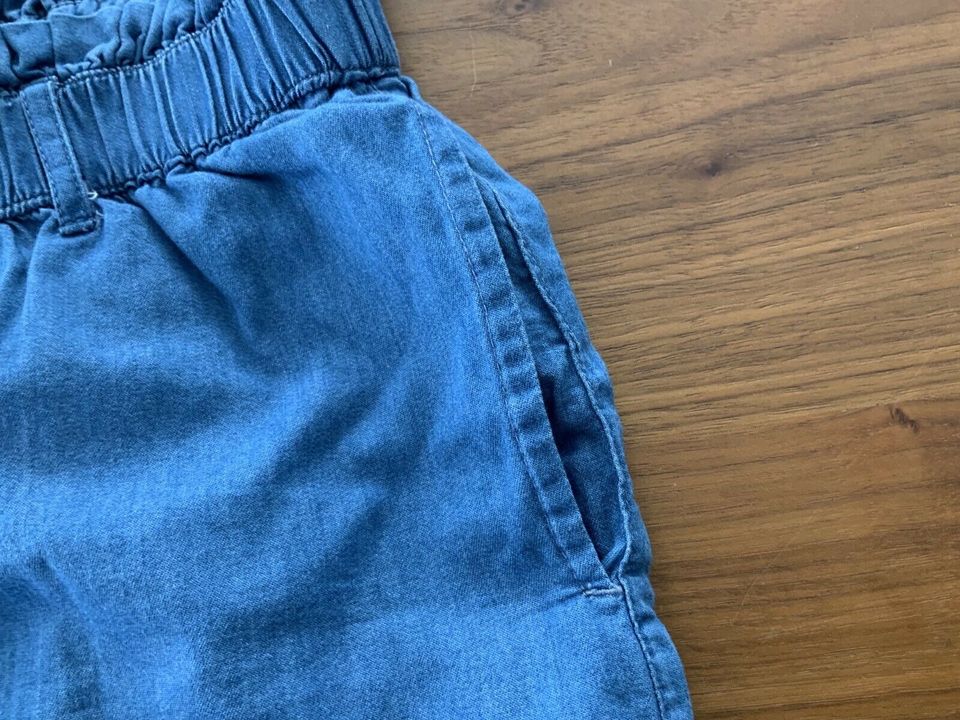 Staccato Short Shorts kurze Hose Mädchen Gr. 164 blau in Staufen im Breisgau