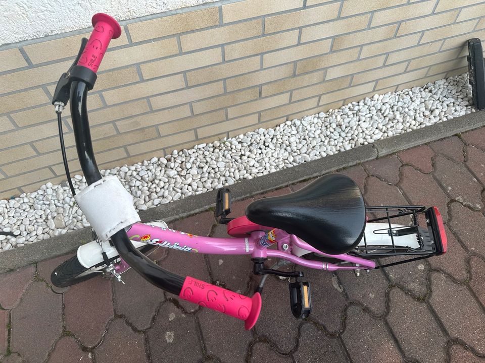 Kinderfahrrad Mädchen in Katzenelnbogen