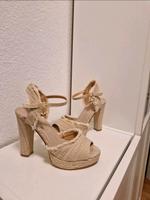 Highheels Sandalette Gr. 37 beige gold Duisburg - Duisburg-Mitte Vorschau