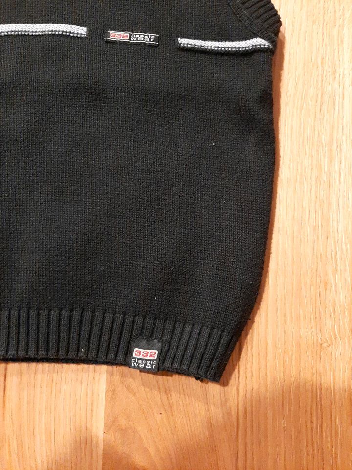 Pullunder Pulli schwarz 116 wie neu in Triftern