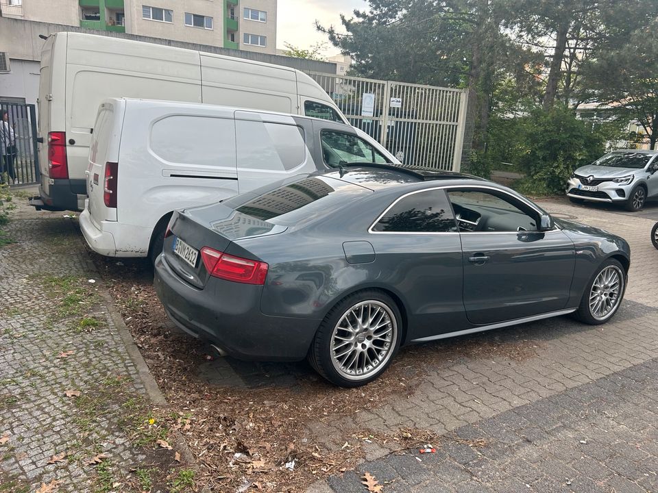 Audi A5 3.0  TDI  3x S line in Berlin