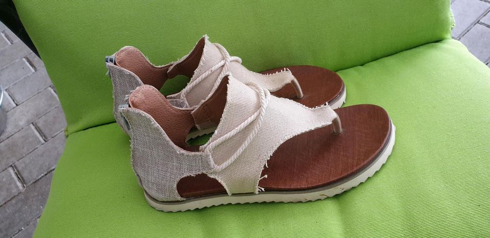 Zehentreter / Sandalen  Gr. 37 wie neu in Erfurt