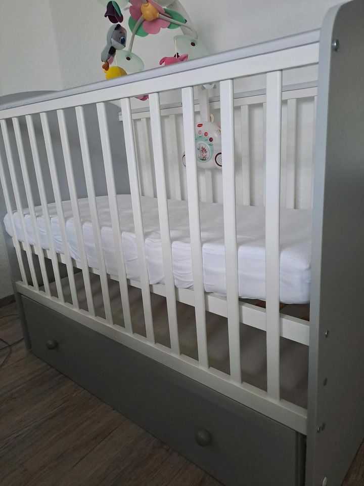 Kinderbett 60×120 mit Schaukelfunktion in Heilbad Heiligenstadt