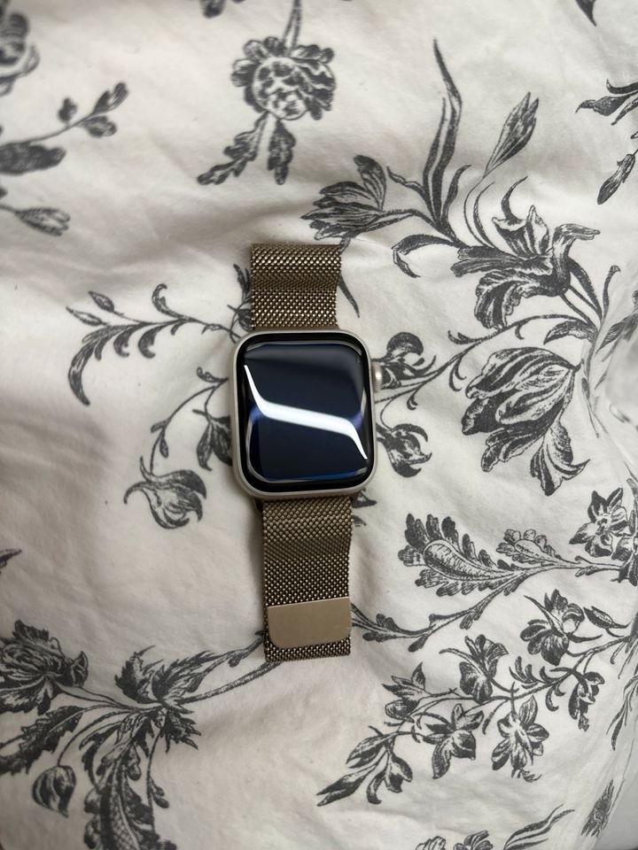 Apple Watch se mit Original Armband in Geislingen an der Steige