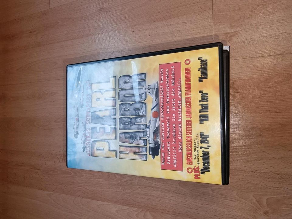 10 x DVD Panzer, Schiff, Flugzeug, Auschwitz, WW2, Militär in Stechow-Ferchesar